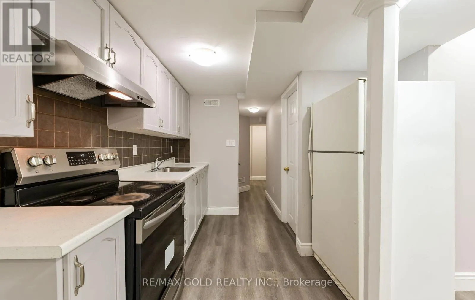 171 FERNFOREST DRIVE