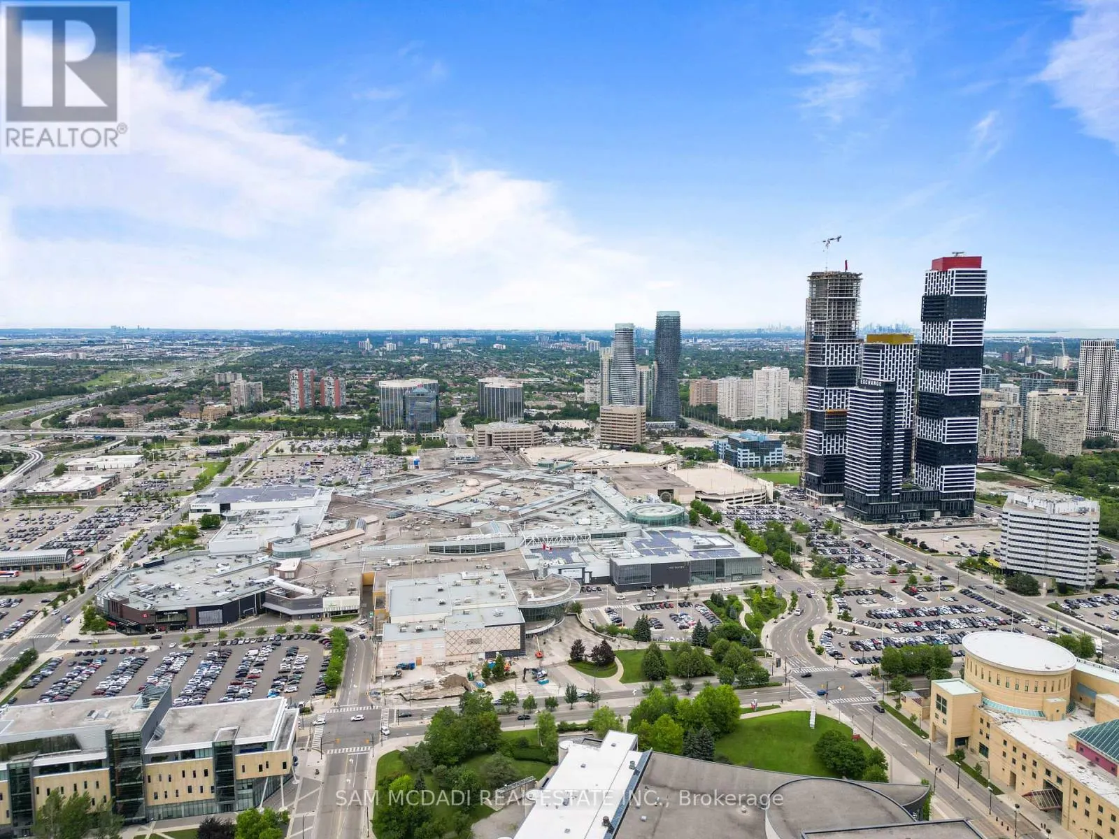 1611 - 385 PRINCE OF WALES DRIVE