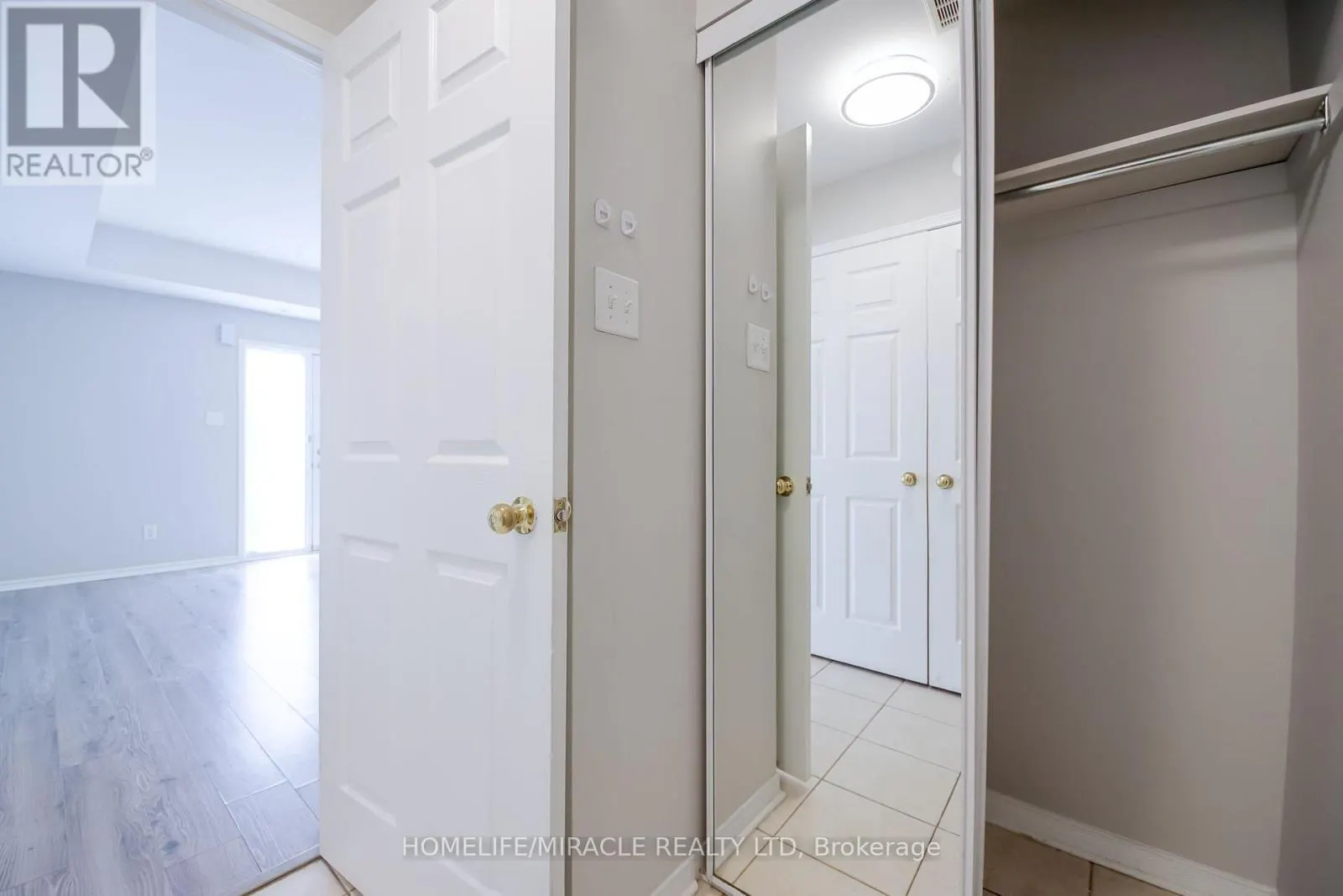 62 - 3056 EGLINTON AVENUE W