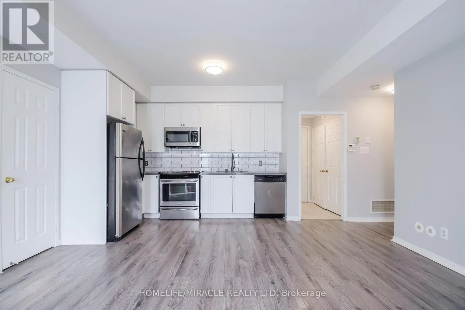 62 - 3056 EGLINTON AVENUE W
