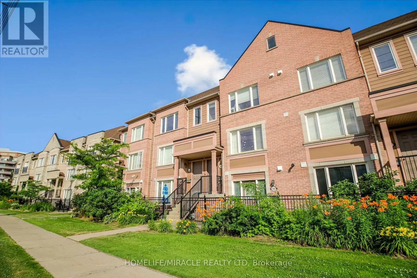 62 - 3056 EGLINTON AVENUE W