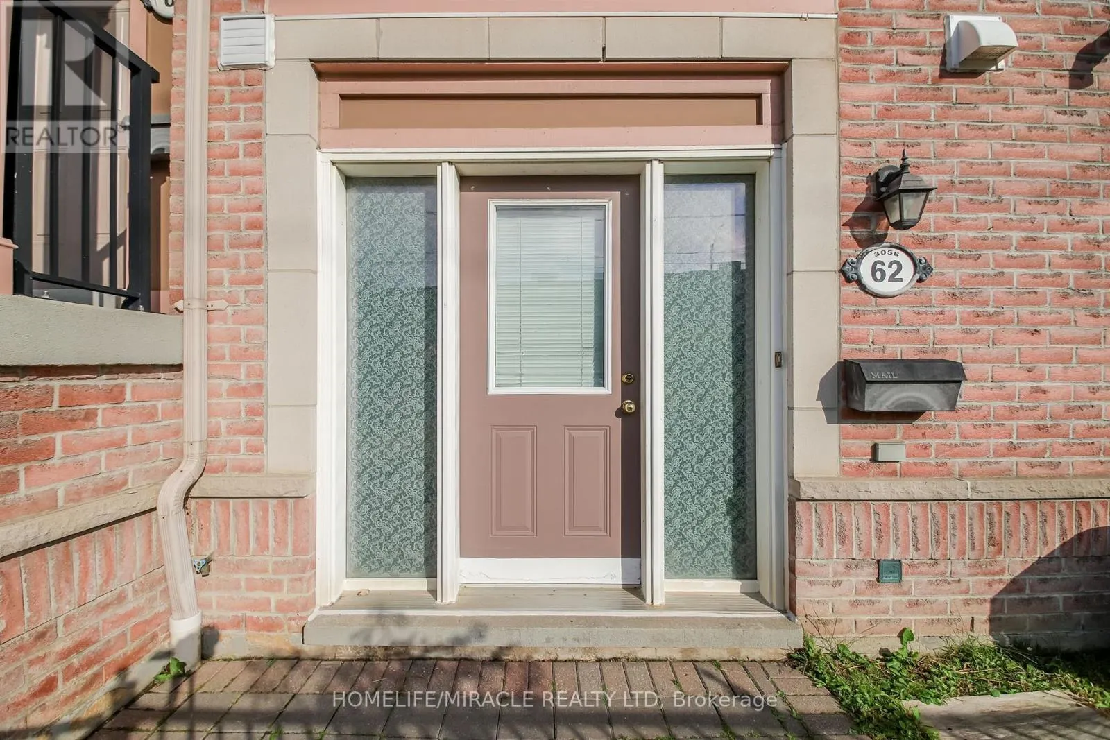 62 - 3056 EGLINTON AVENUE W