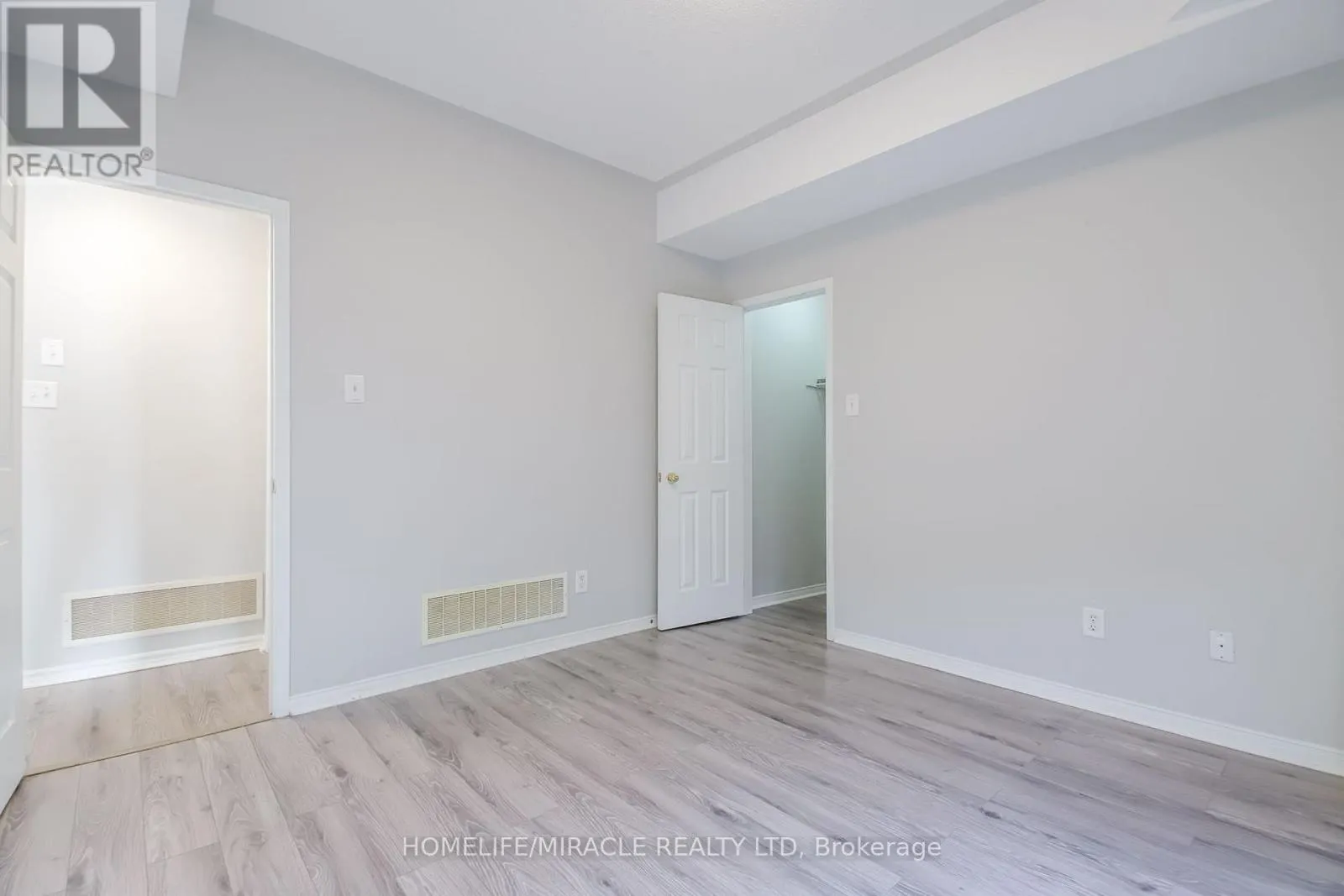 62 - 3056 EGLINTON AVENUE W