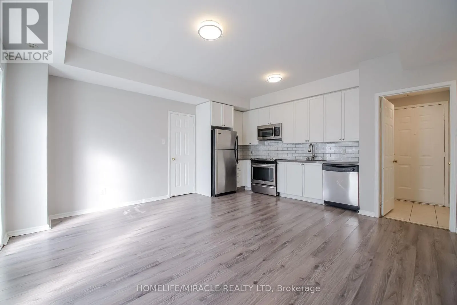 62 - 3056 EGLINTON AVENUE W