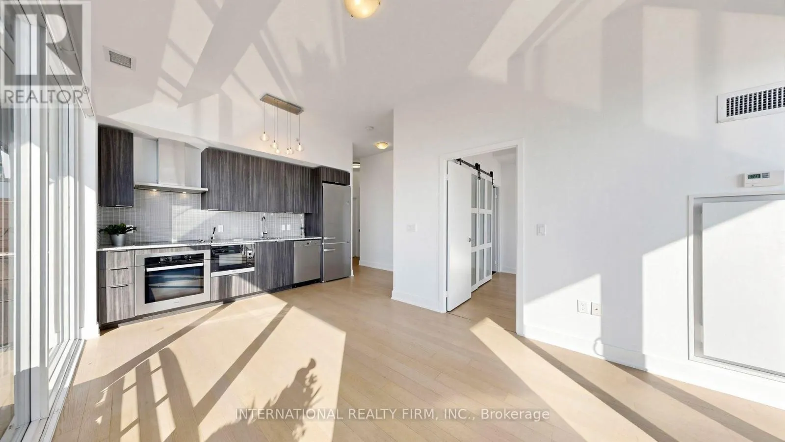 4109 - 20 SHORE BREEZE DRIVE