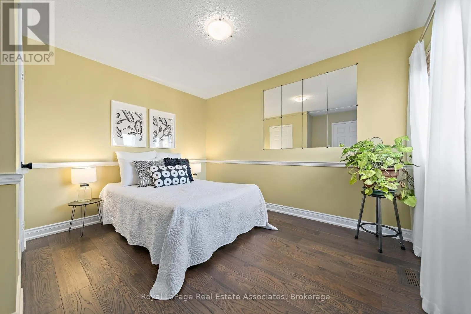 40 HORNED OWL DRIVE