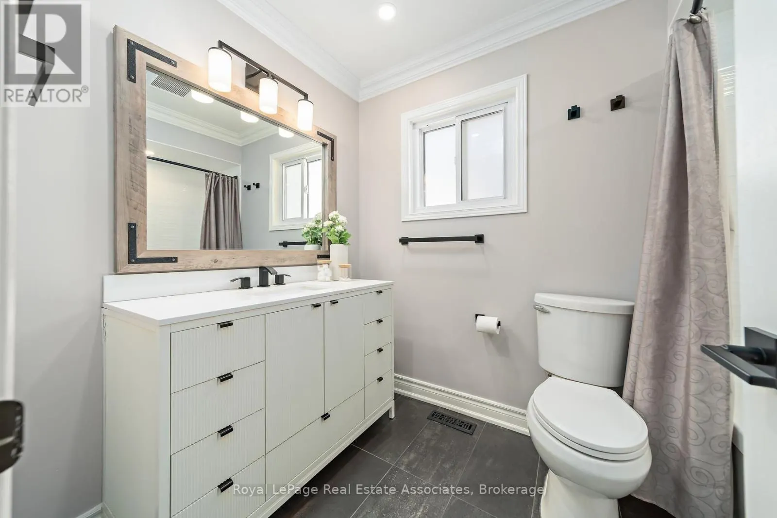 40 HORNED OWL DRIVE