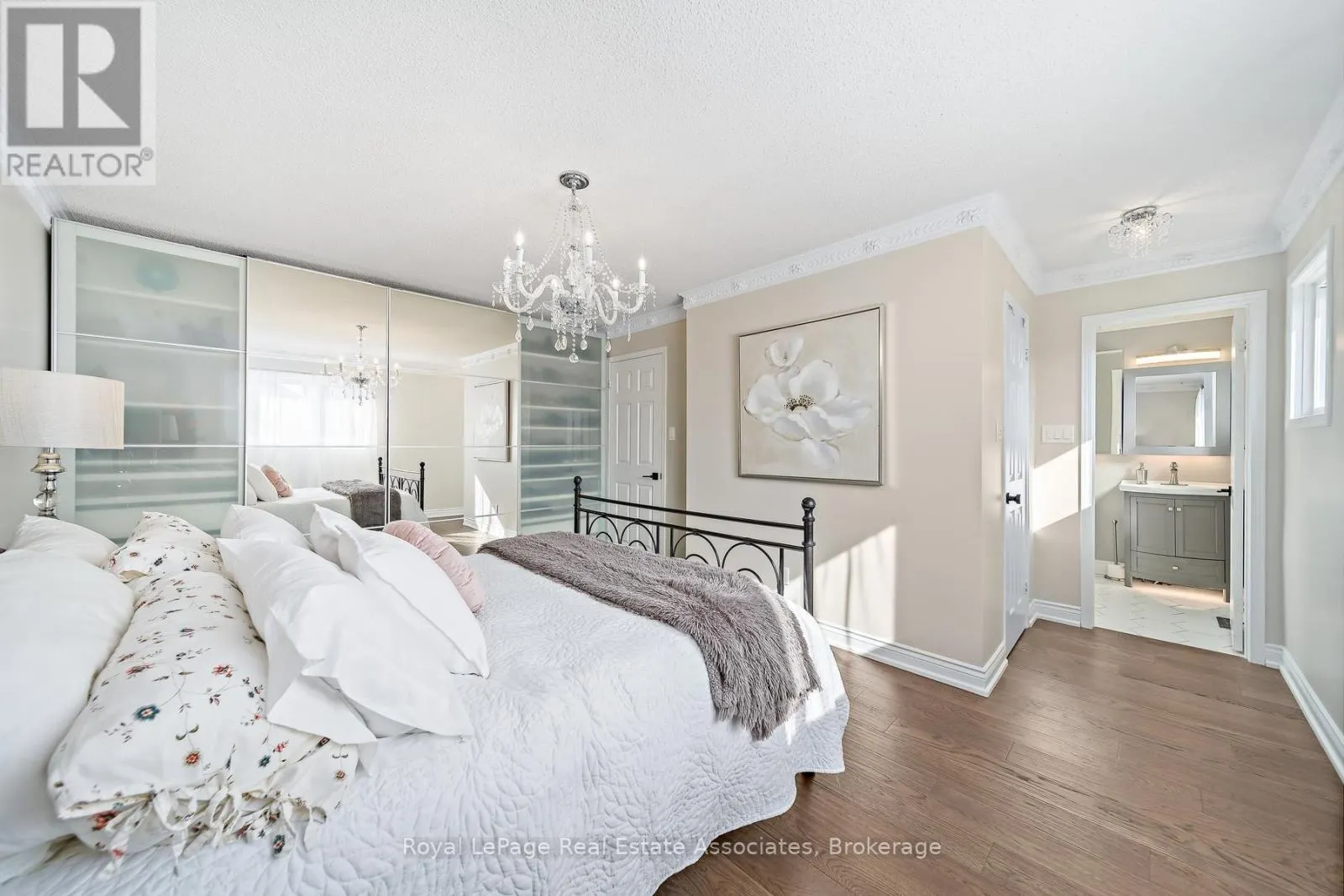 40 HORNED OWL DRIVE