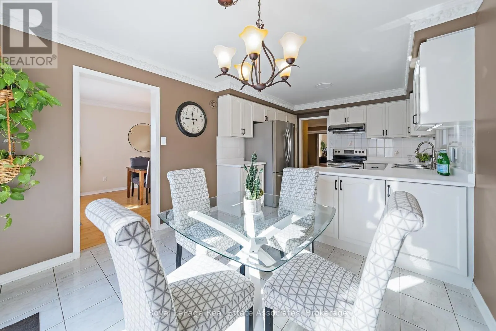40 HORNED OWL DRIVE