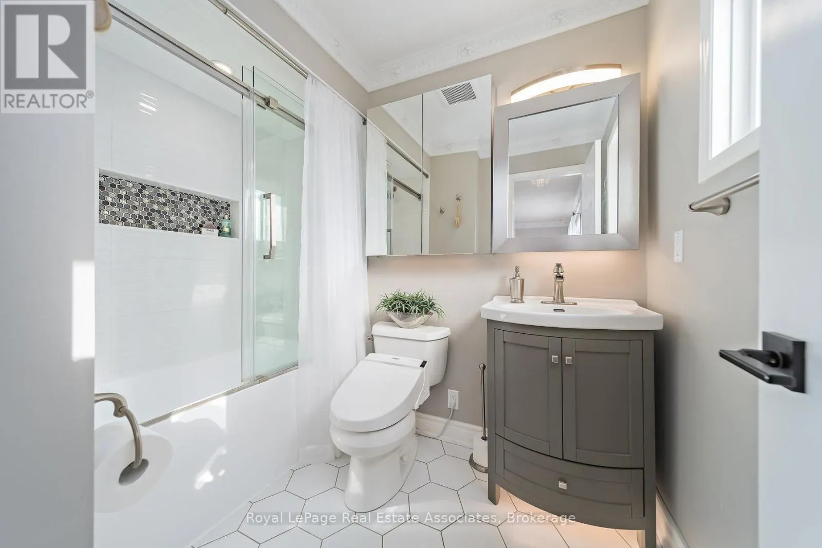 40 HORNED OWL DRIVE