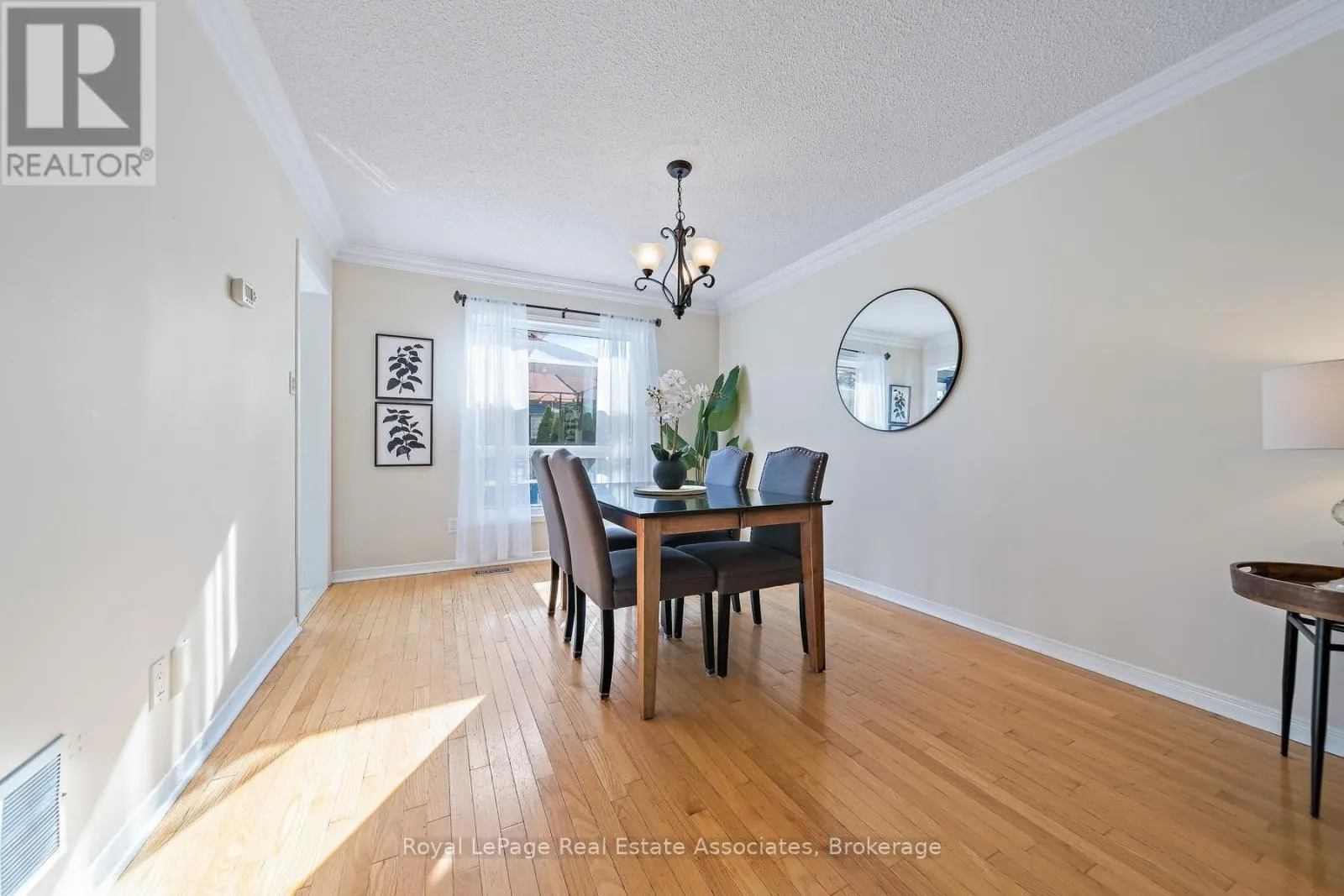 40 HORNED OWL DRIVE