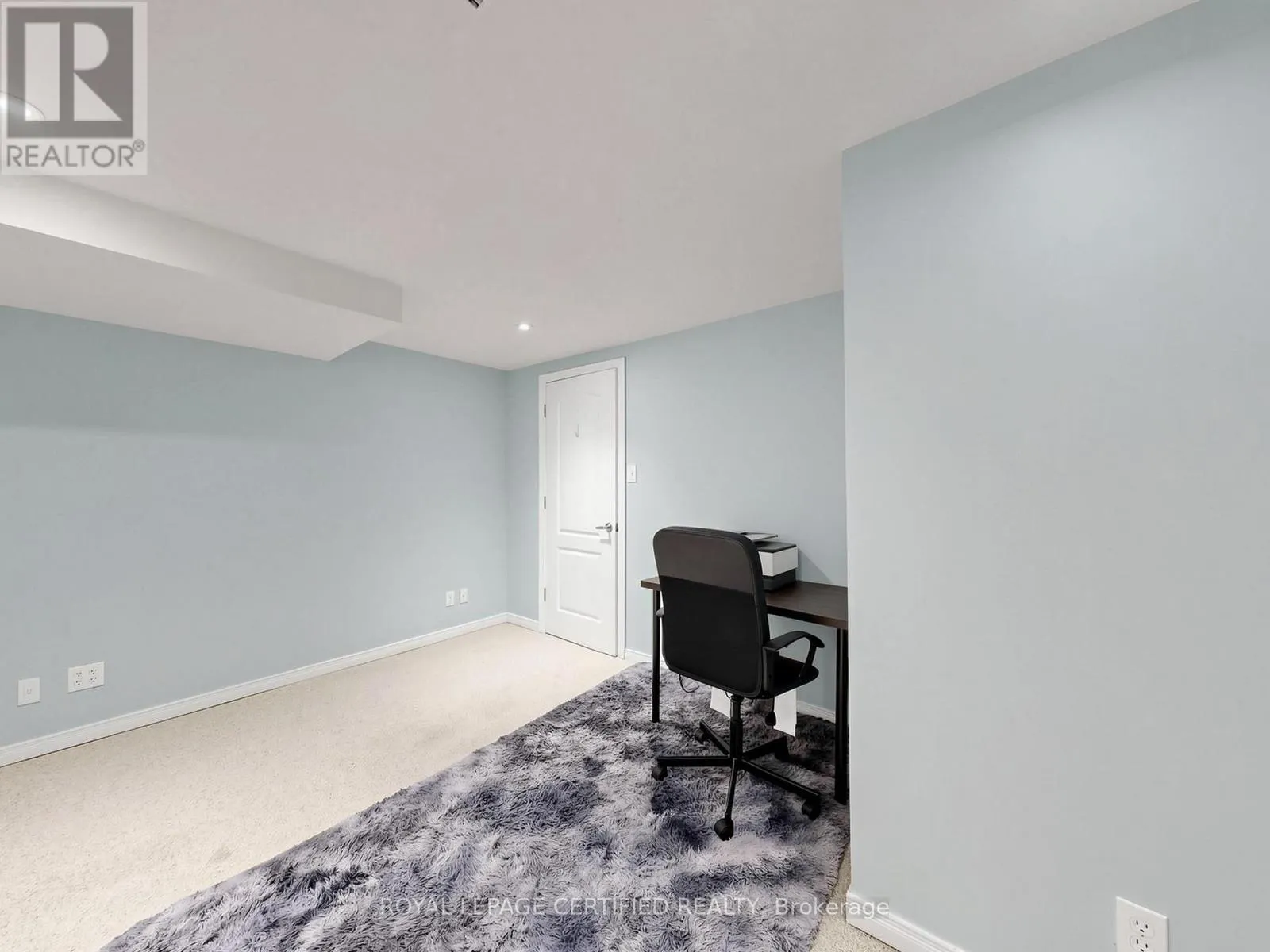 102 GRAPEVINE ROAD