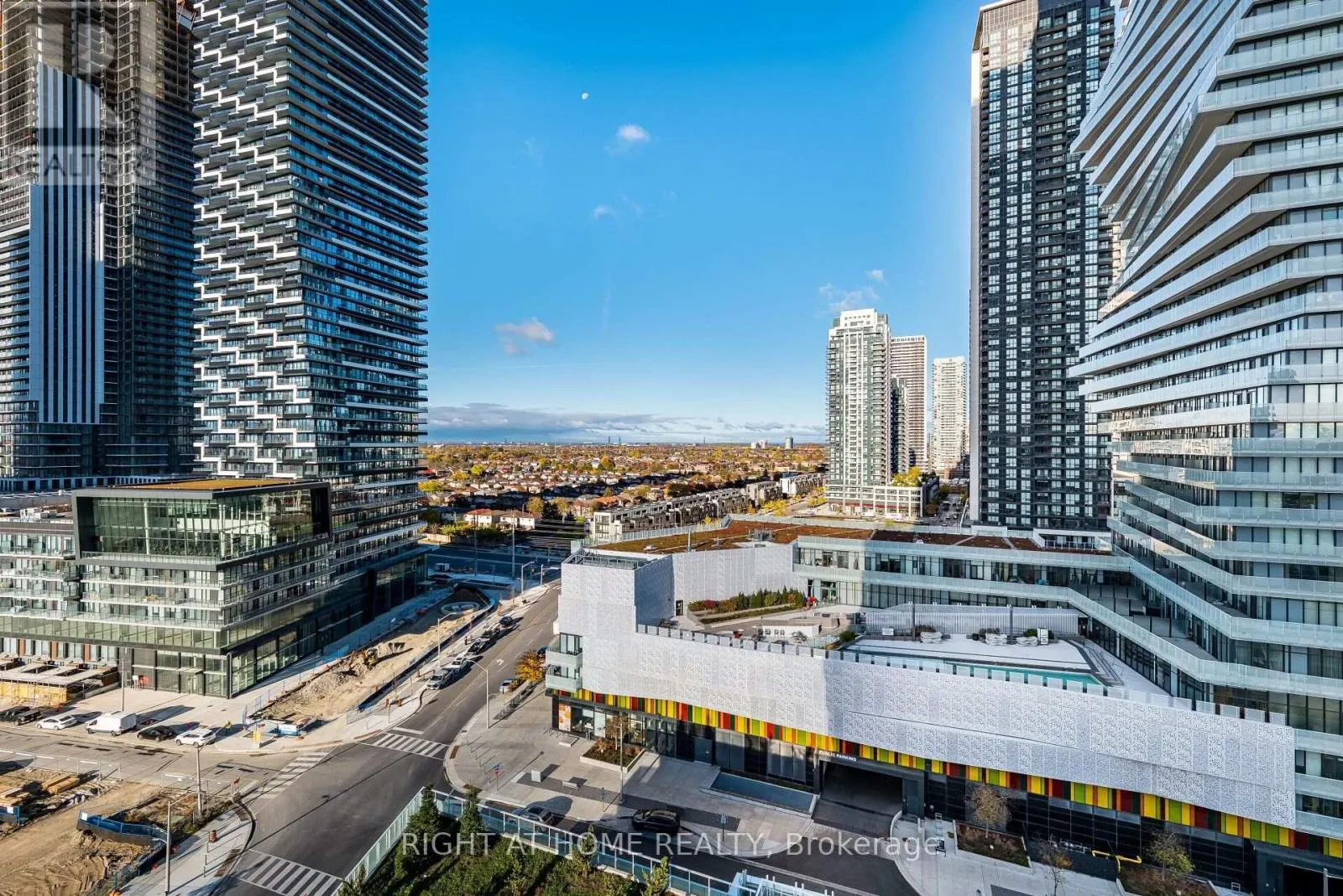 1112 - 3883 QUARTZ ROAD