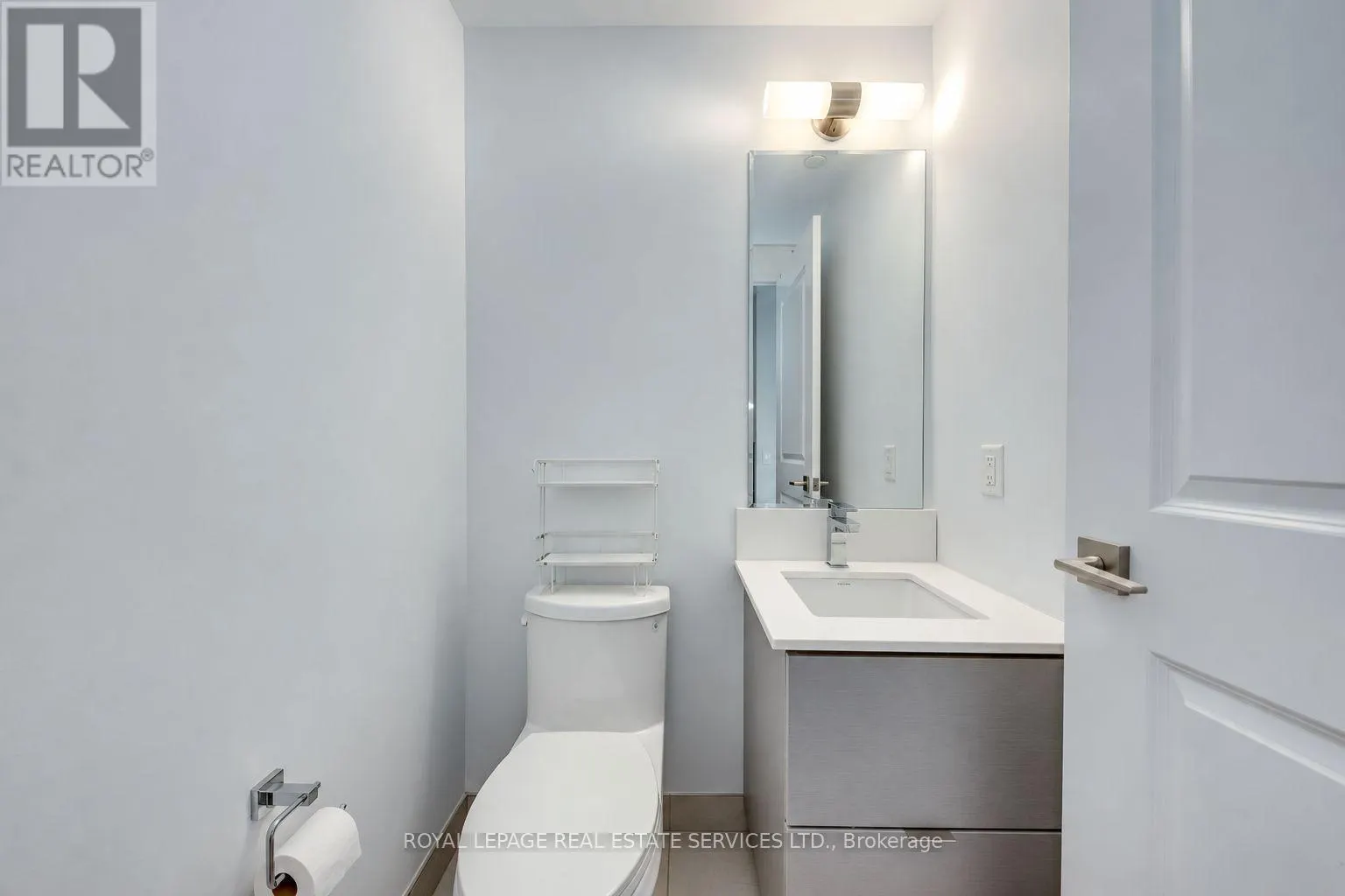 2303 - 36 ELM DRIVE W