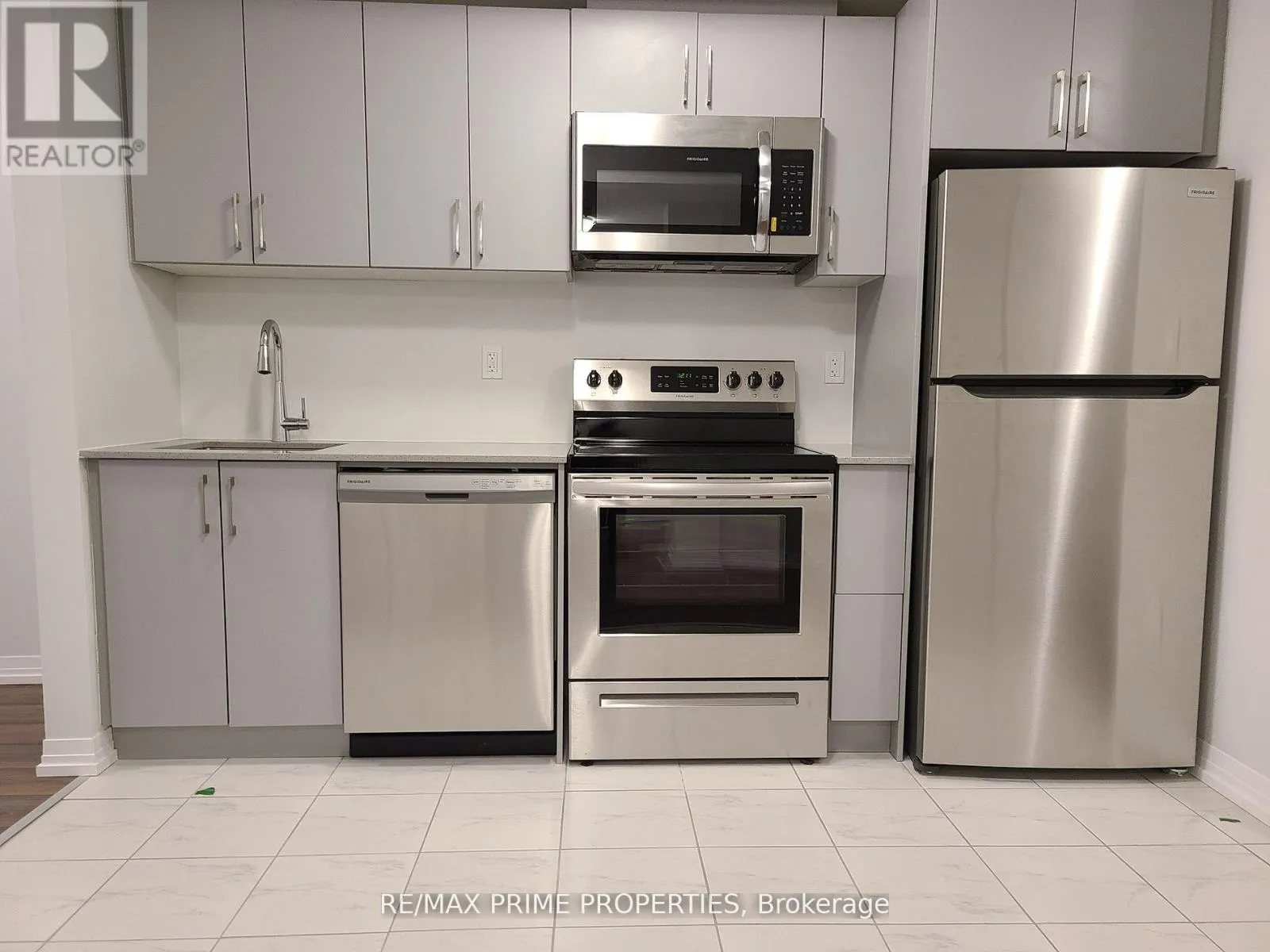 119 - 1145 JOURNEYMAN LANE