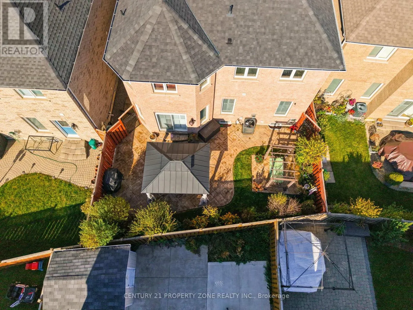 17 ELSMERE ROAD