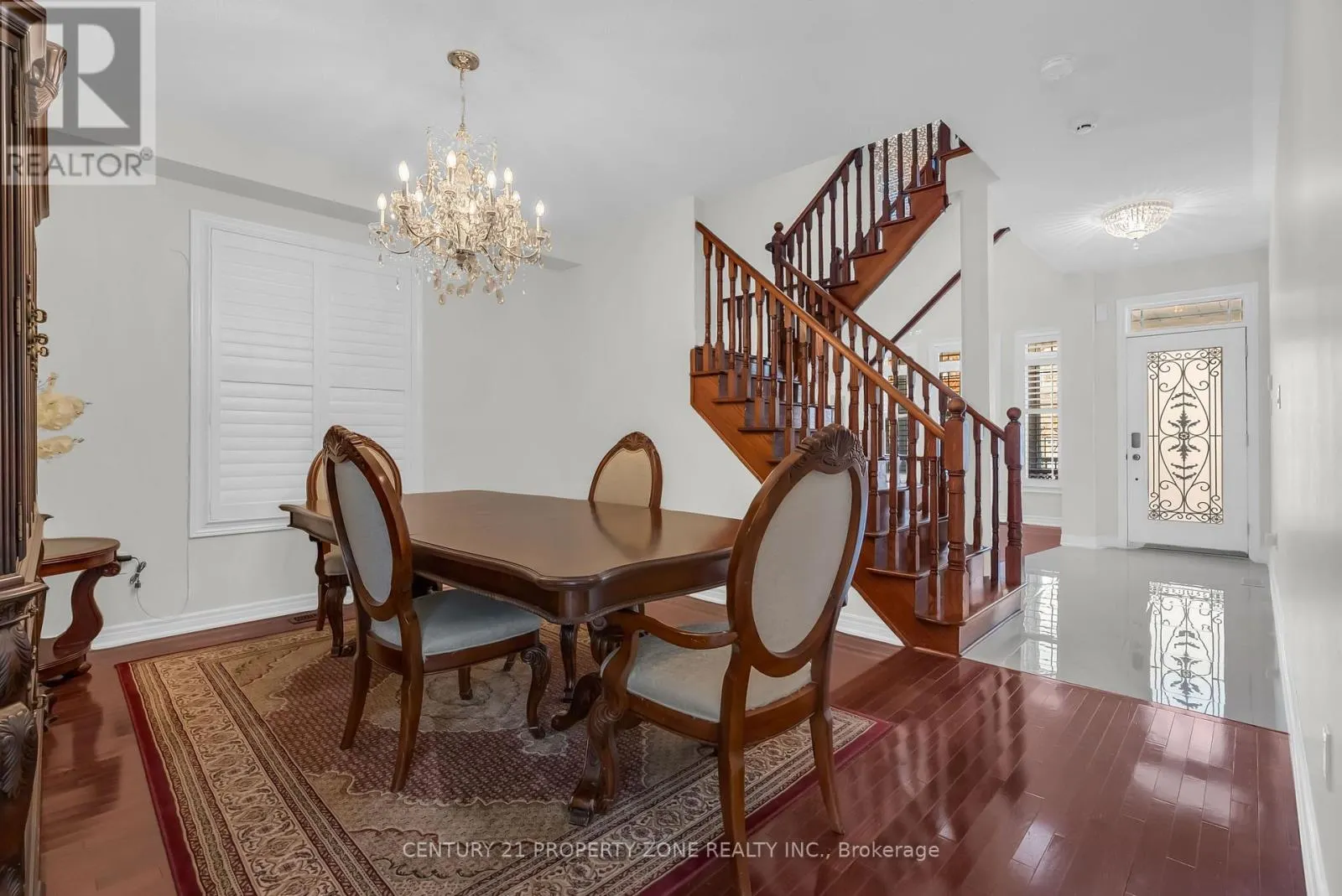 17 ELSMERE ROAD