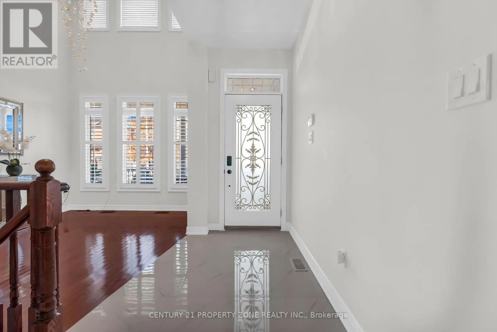 17 ELSMERE ROAD