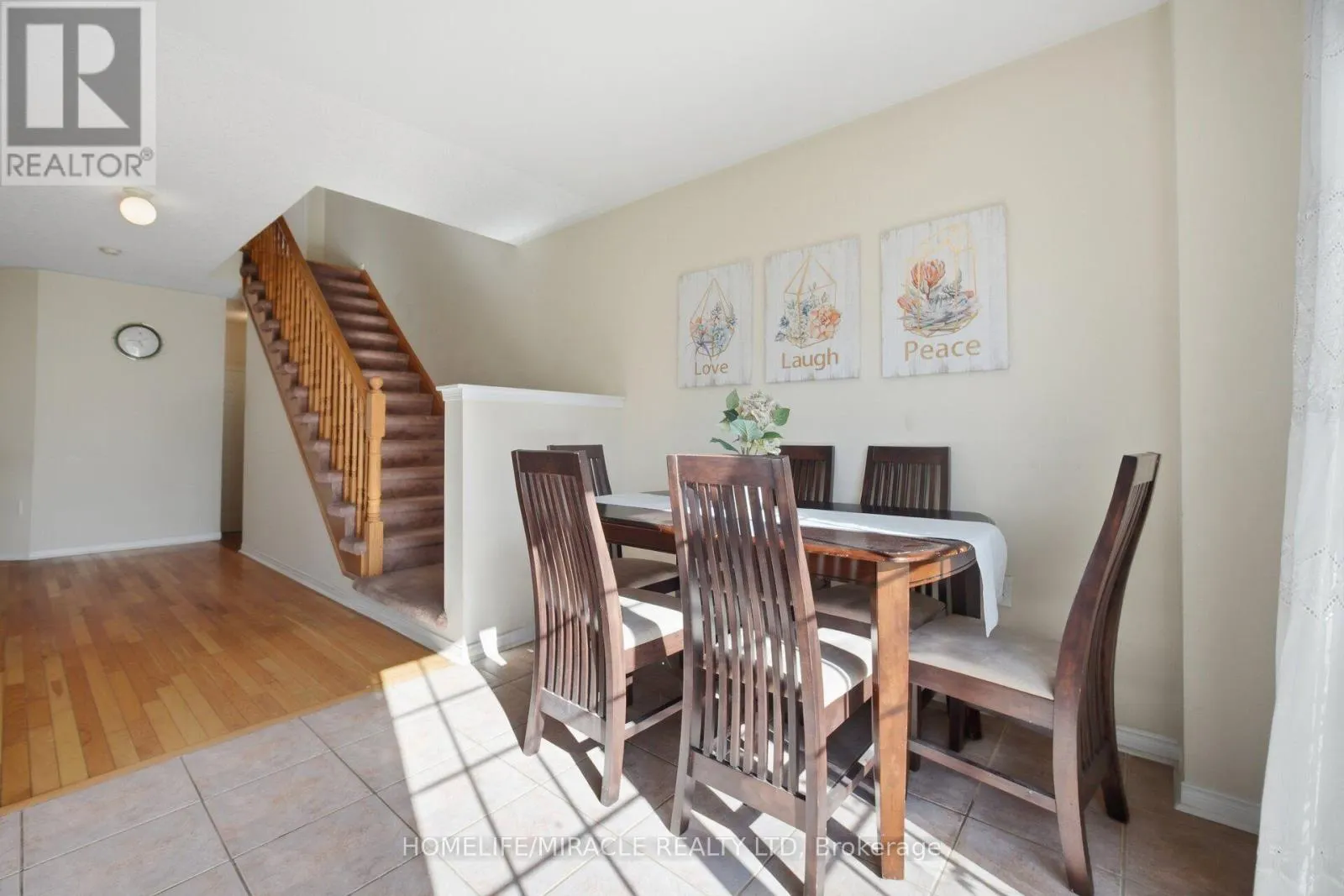 101 CRYSTALVIEW CRESCENT
