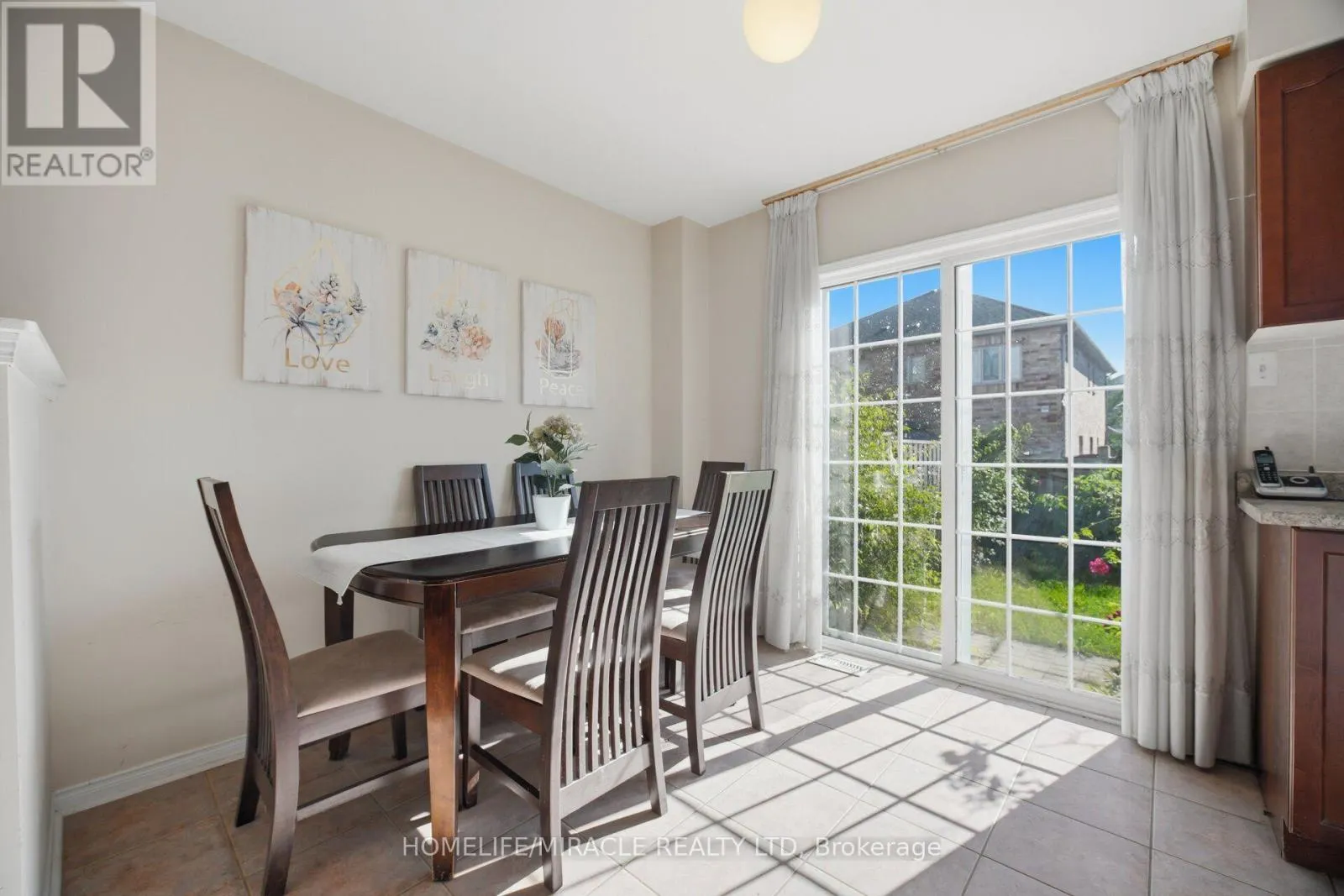101 CRYSTALVIEW CRESCENT
