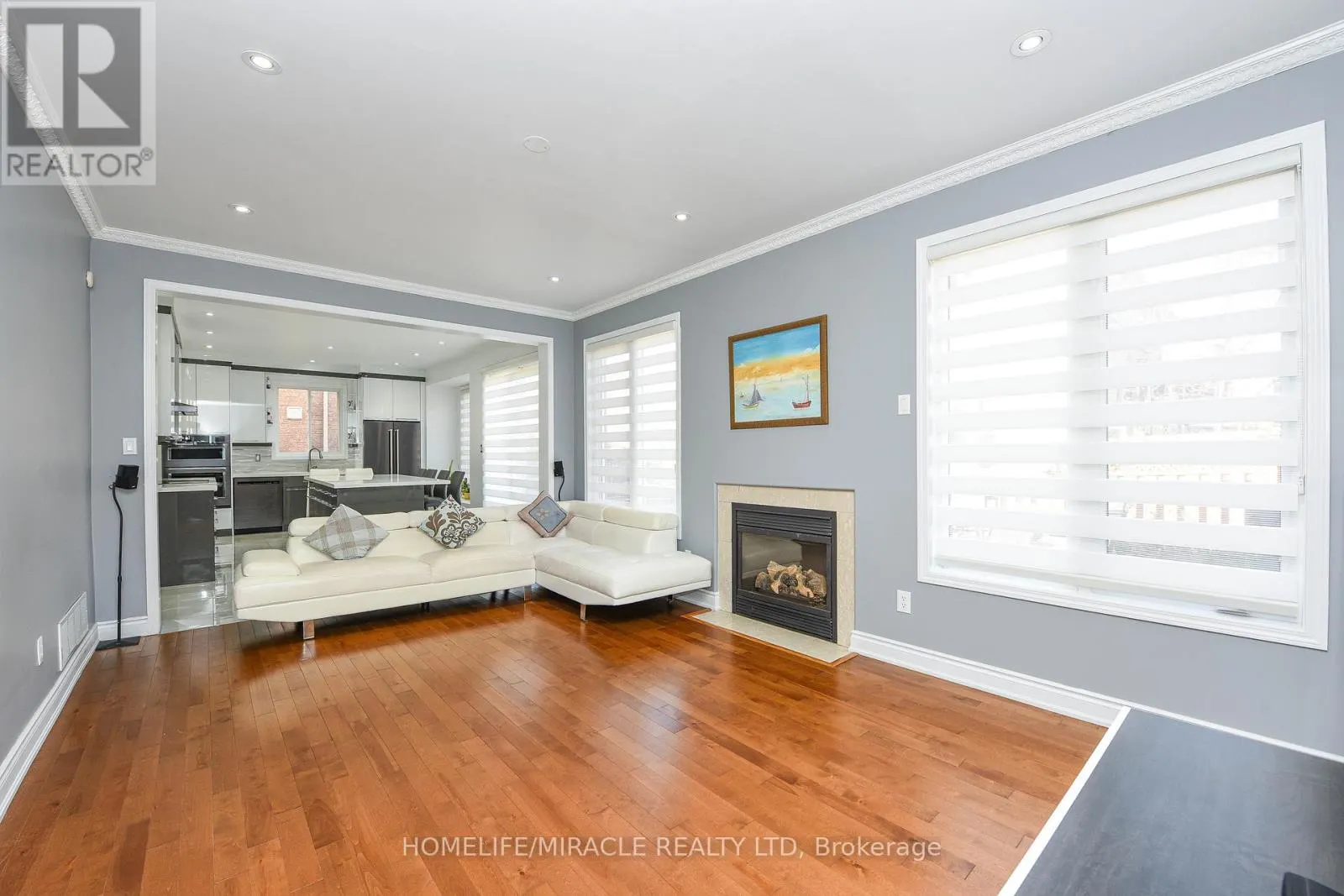 6 MENDOZA DRIVE