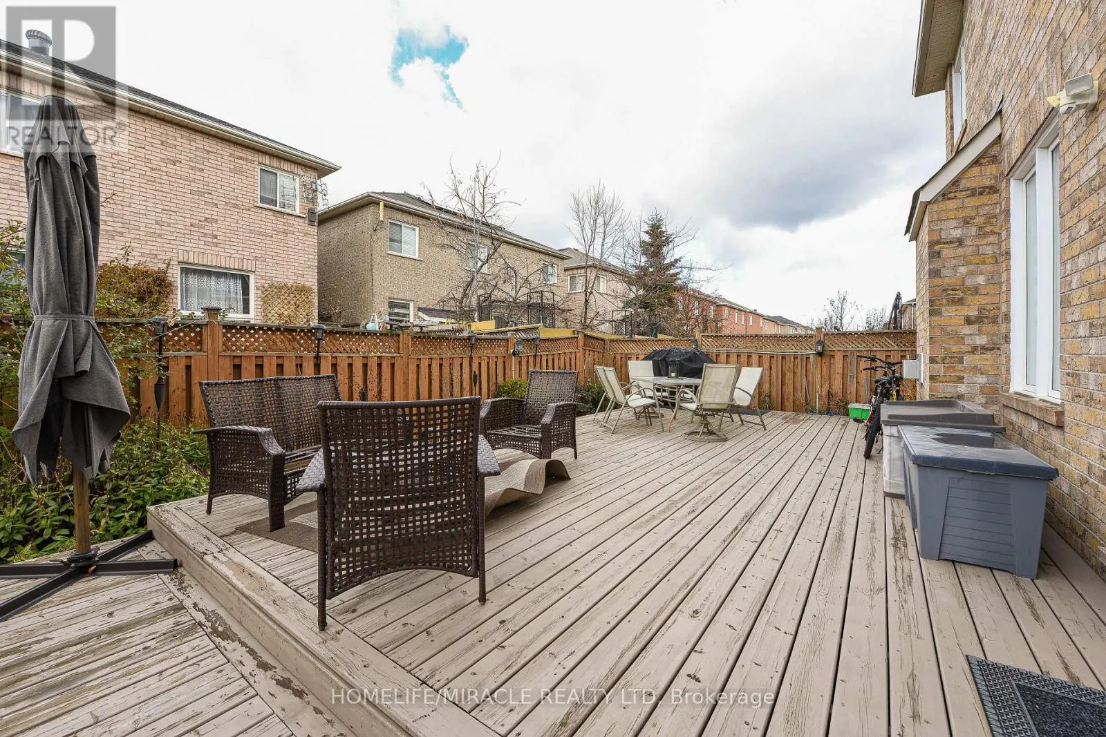6 MENDOZA DRIVE