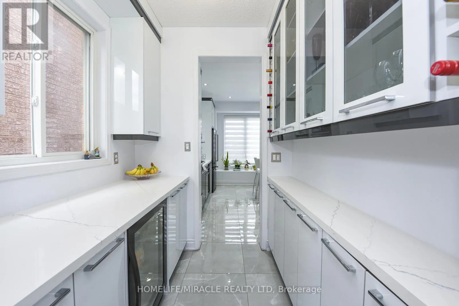 6 MENDOZA DRIVE