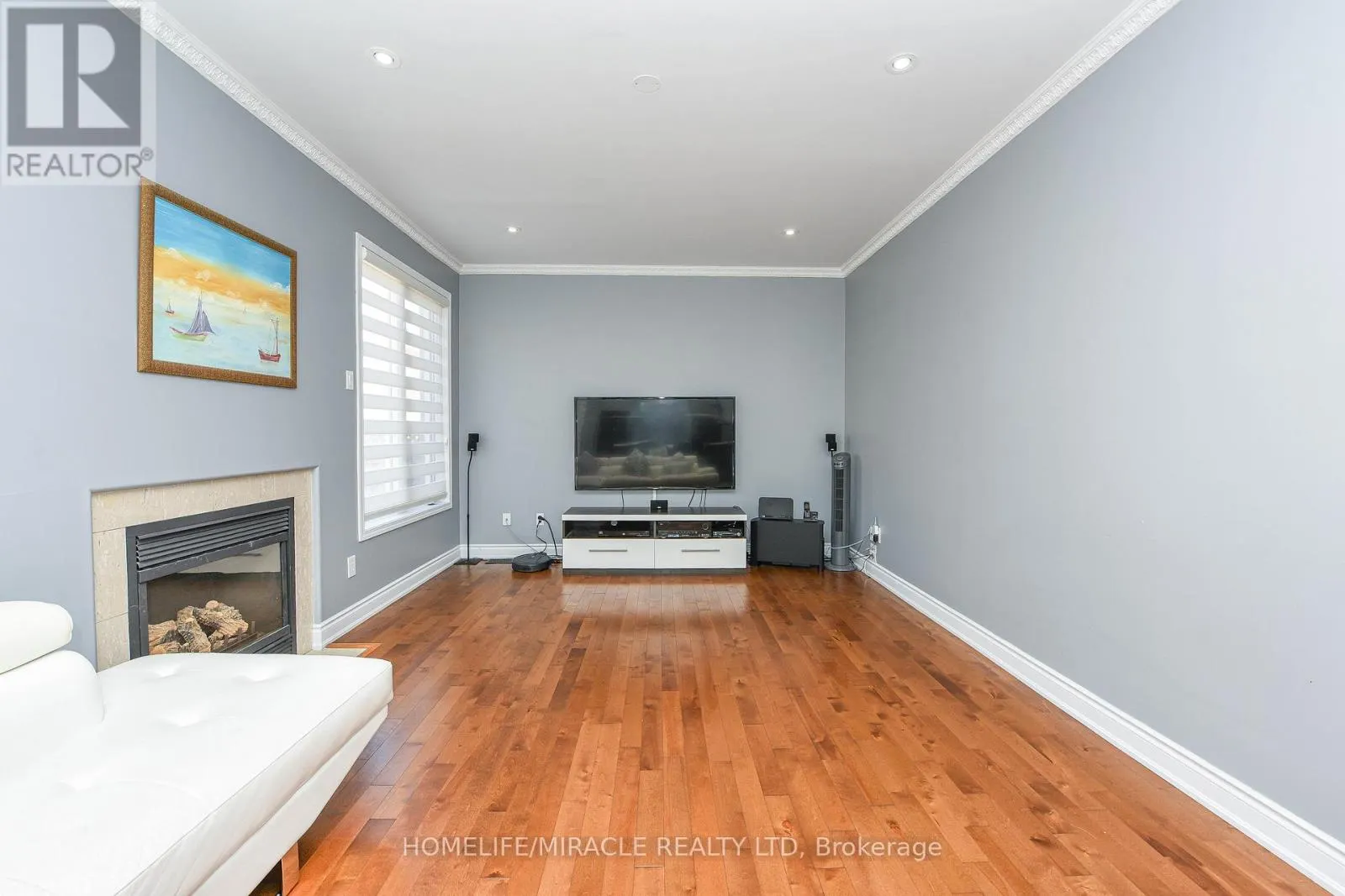 6 MENDOZA DRIVE