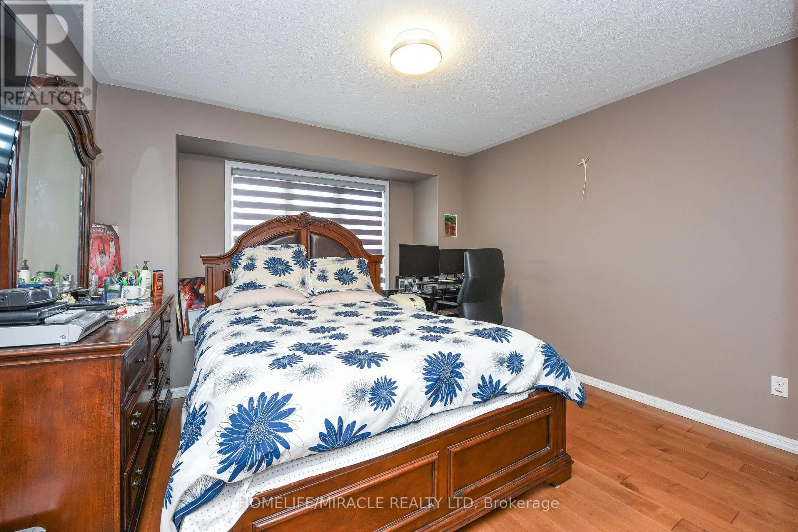6 MENDOZA DRIVE