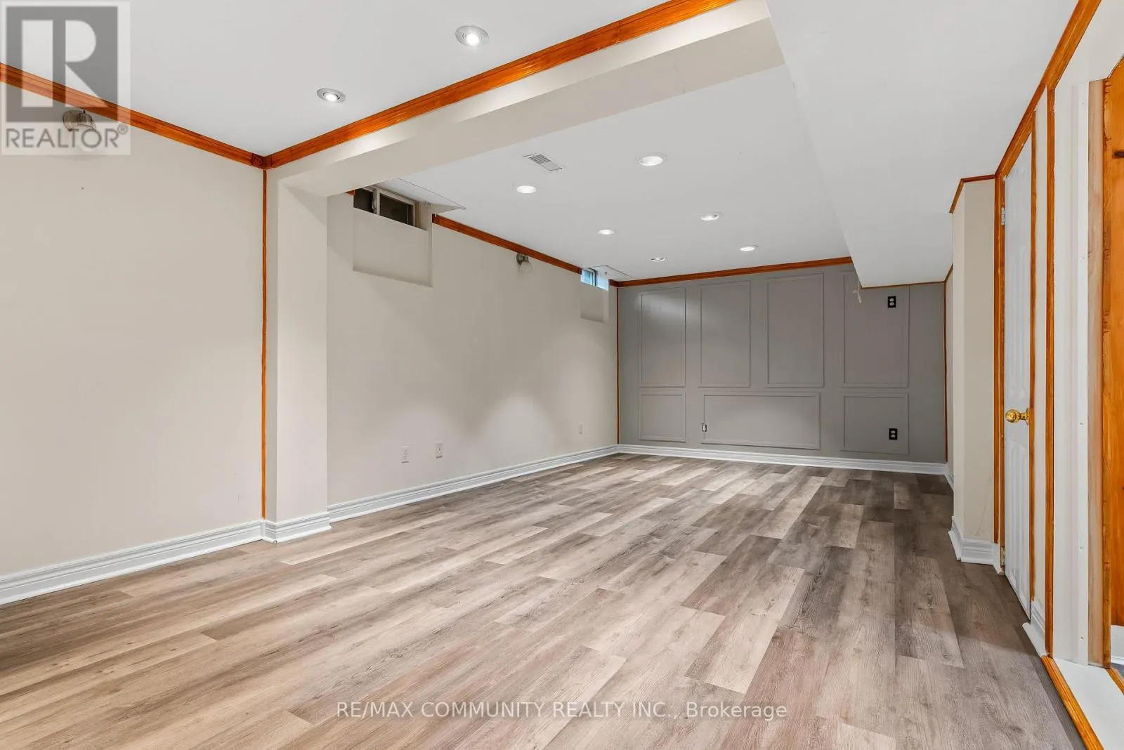 504 KEARNS DRIVE