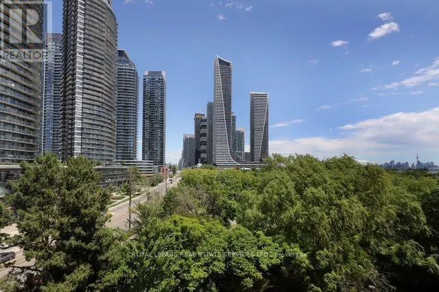 605 - 2261 LAKE SHORE BOULEVARD W