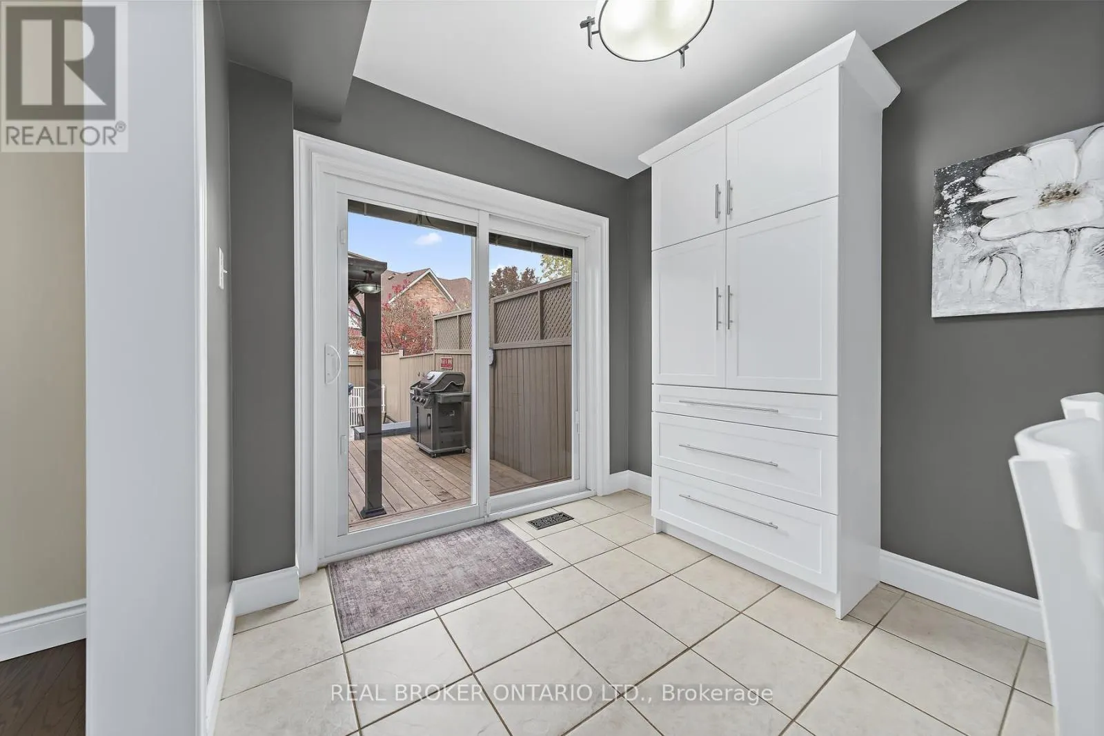 45 WOODCOTE CRESCENT