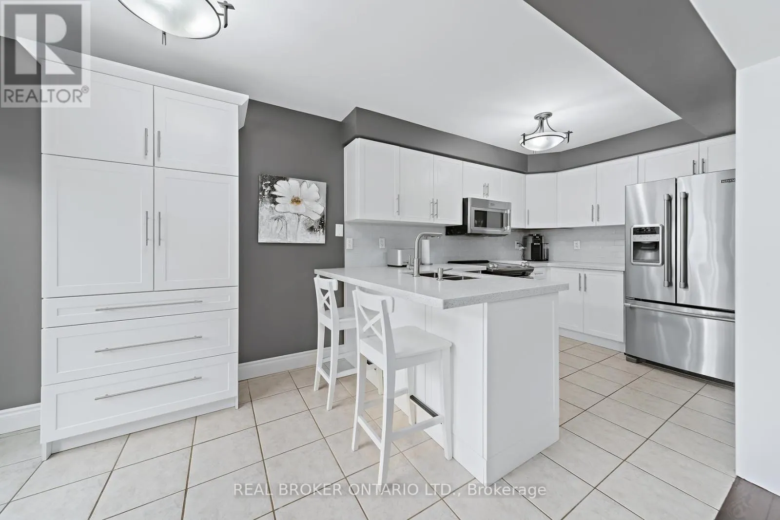 45 WOODCOTE CRESCENT