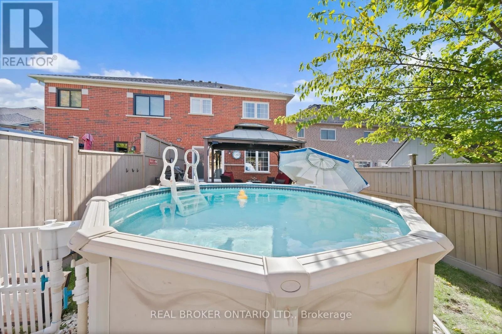 45 WOODCOTE CRESCENT