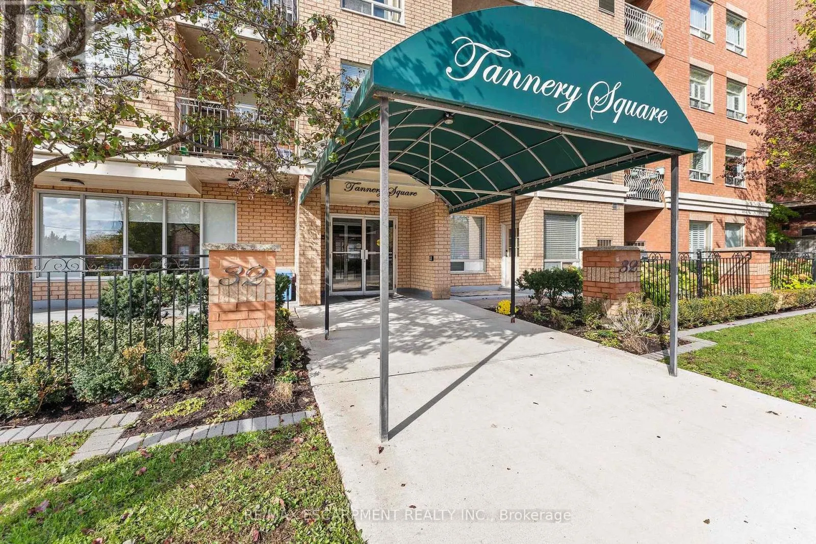 608 - 32 TANNERY STREET