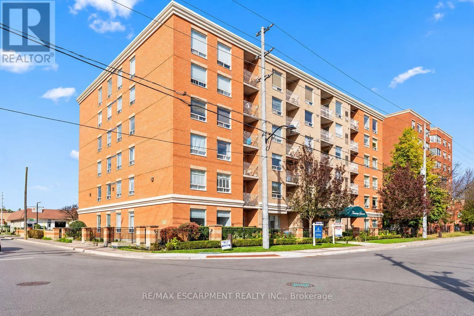 608 - 32 TANNERY STREET