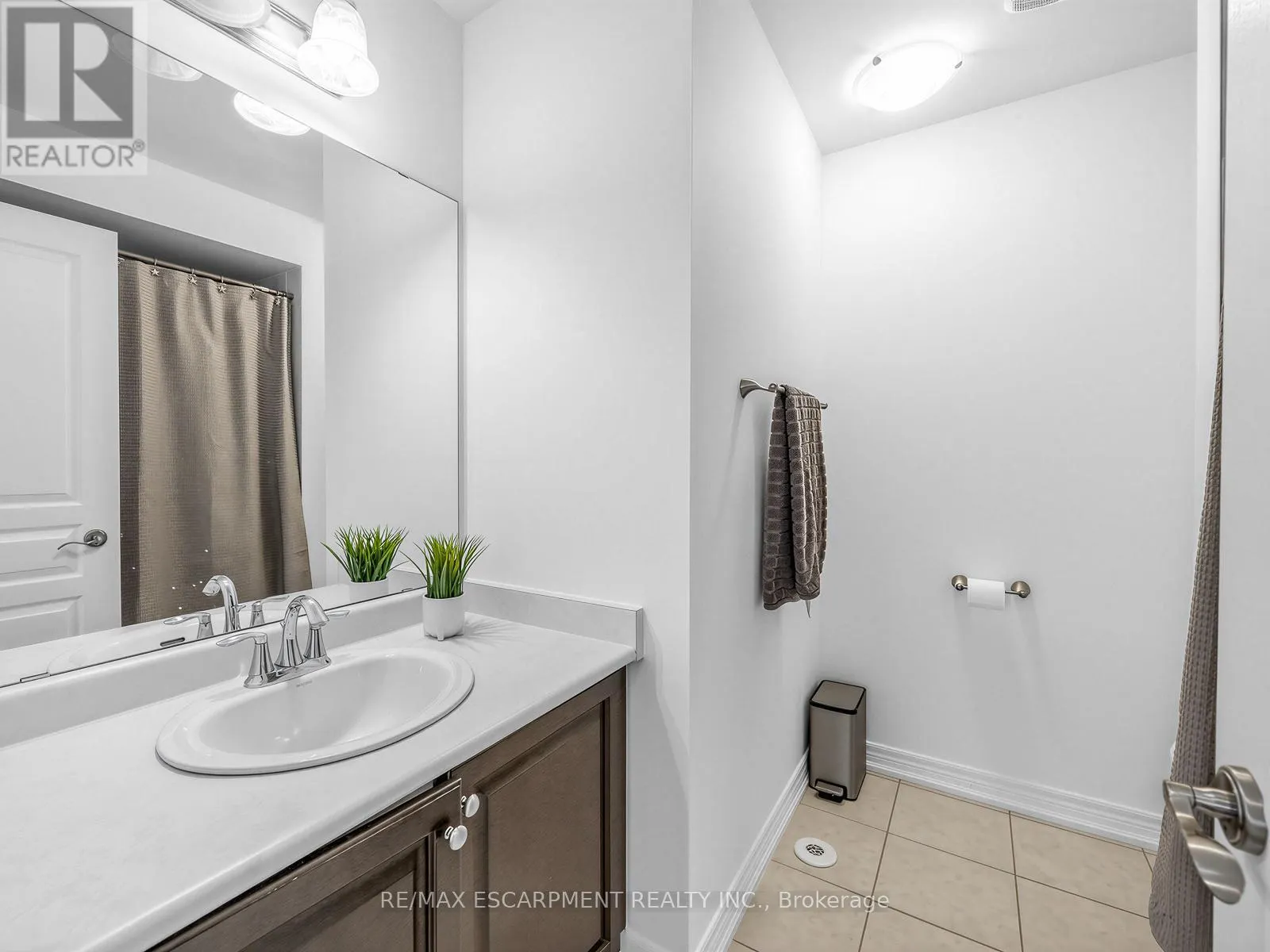 131 ROBERT SPECK PARKWAY