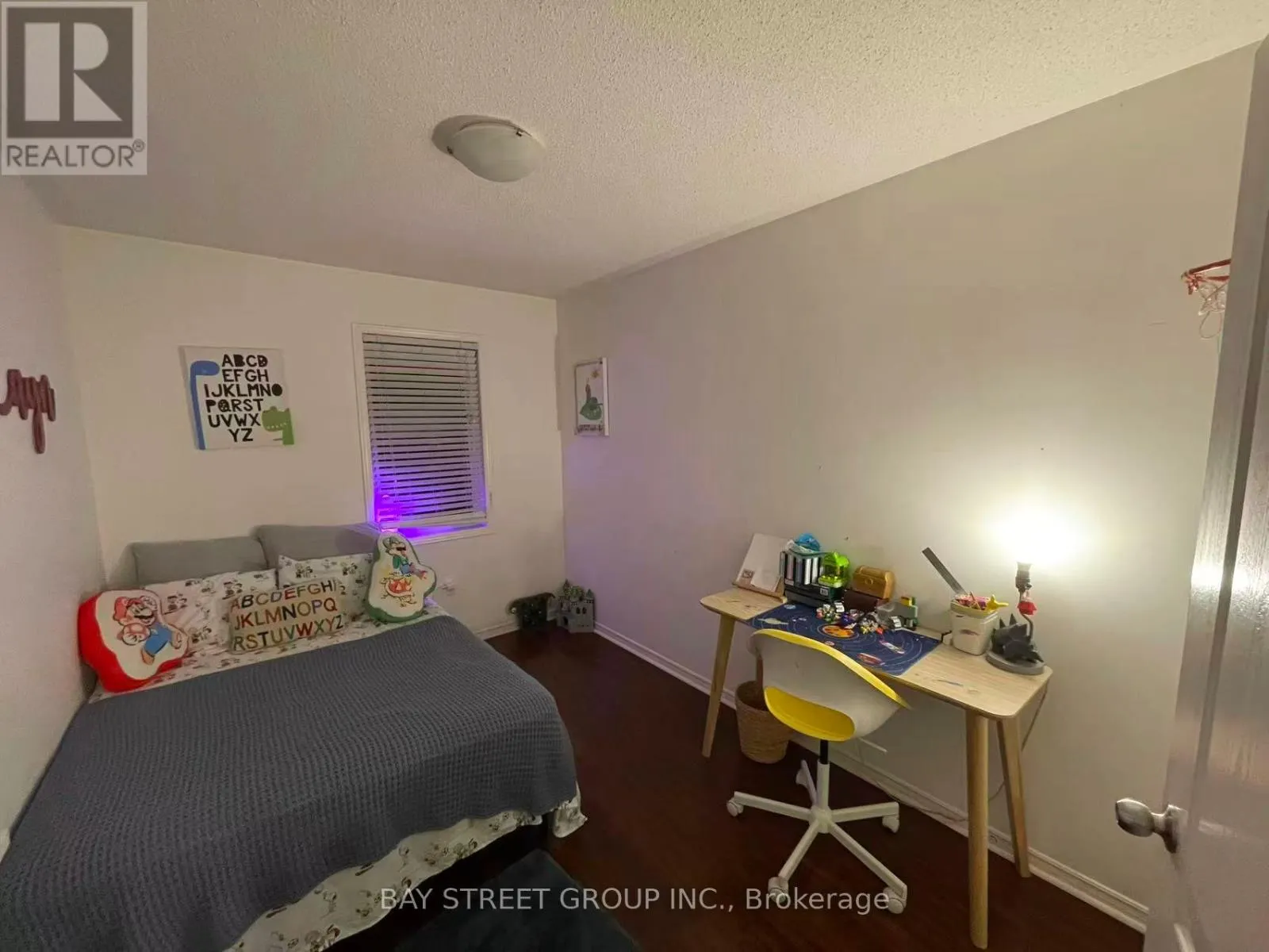 48 - 5530 GLEN ERIN DRIVE