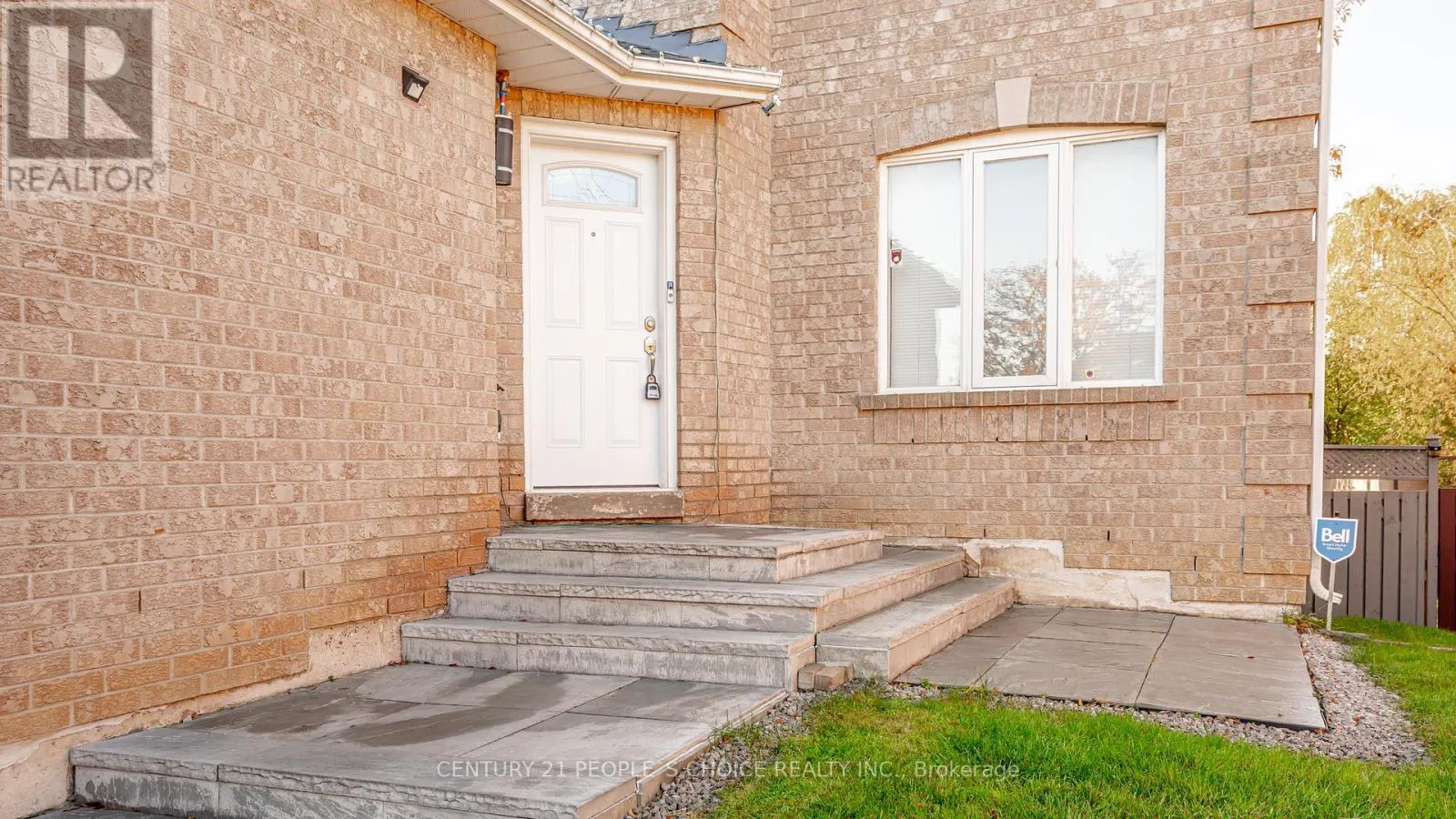 31 VIVIANS CRESCENT