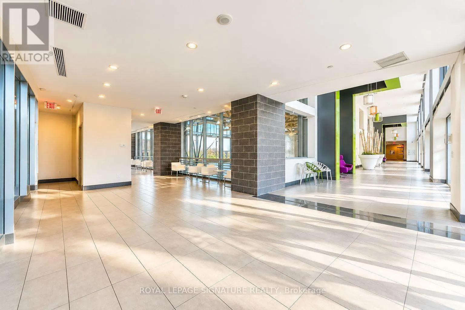 3005 - 360 SQUARE ONE DRIVE