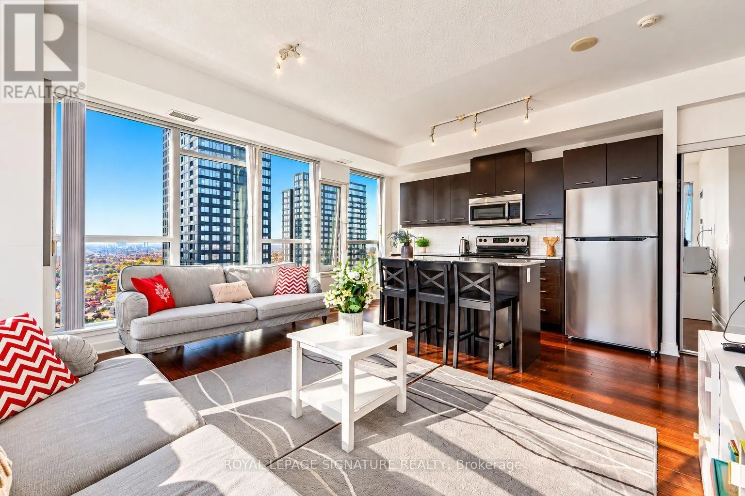 3005 - 360 SQUARE ONE DRIVE