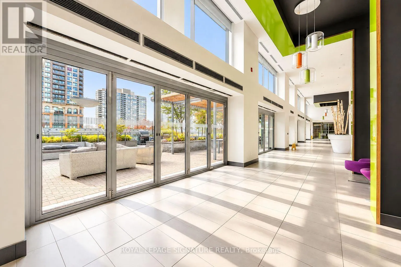 3005 - 360 SQUARE ONE DRIVE