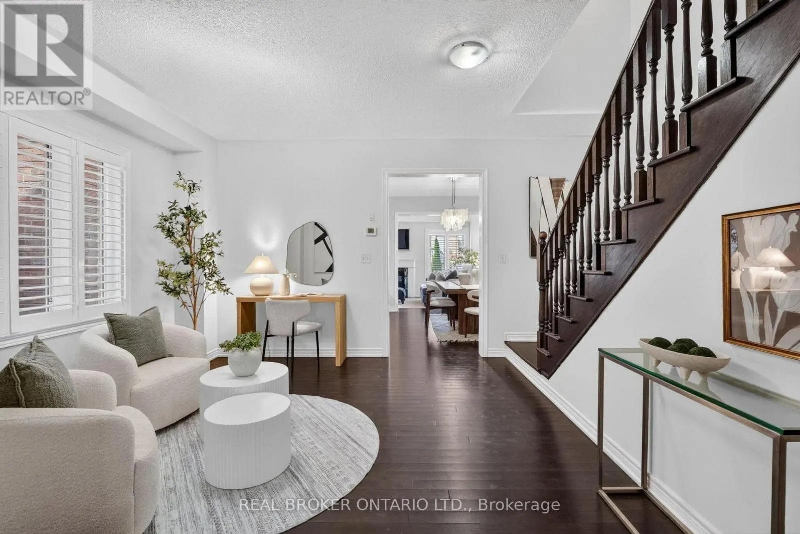 3231 STONEY CRESCENT