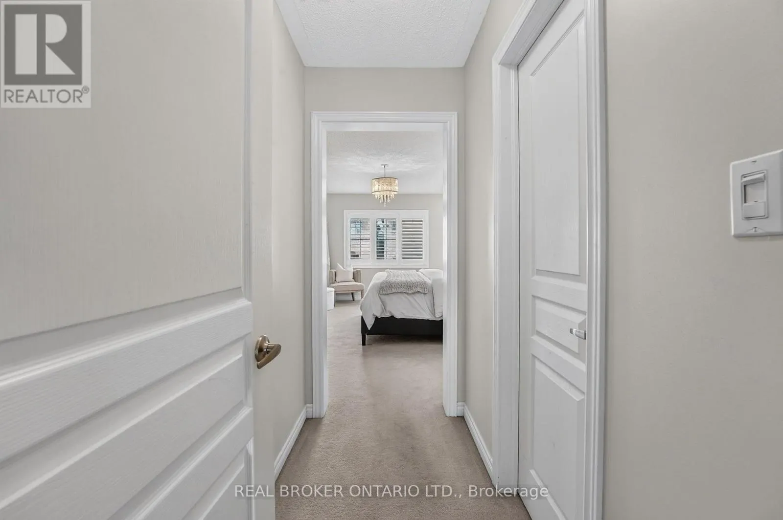 3231 STONEY CRESCENT