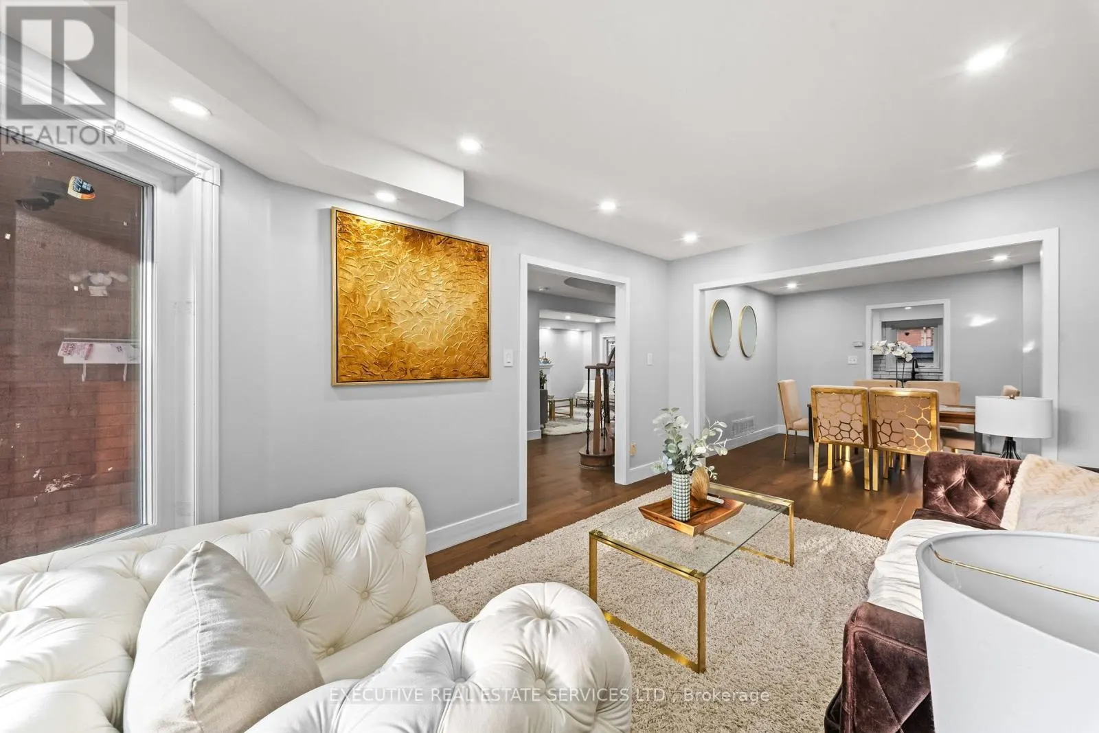 23 FENFLOWER COURT