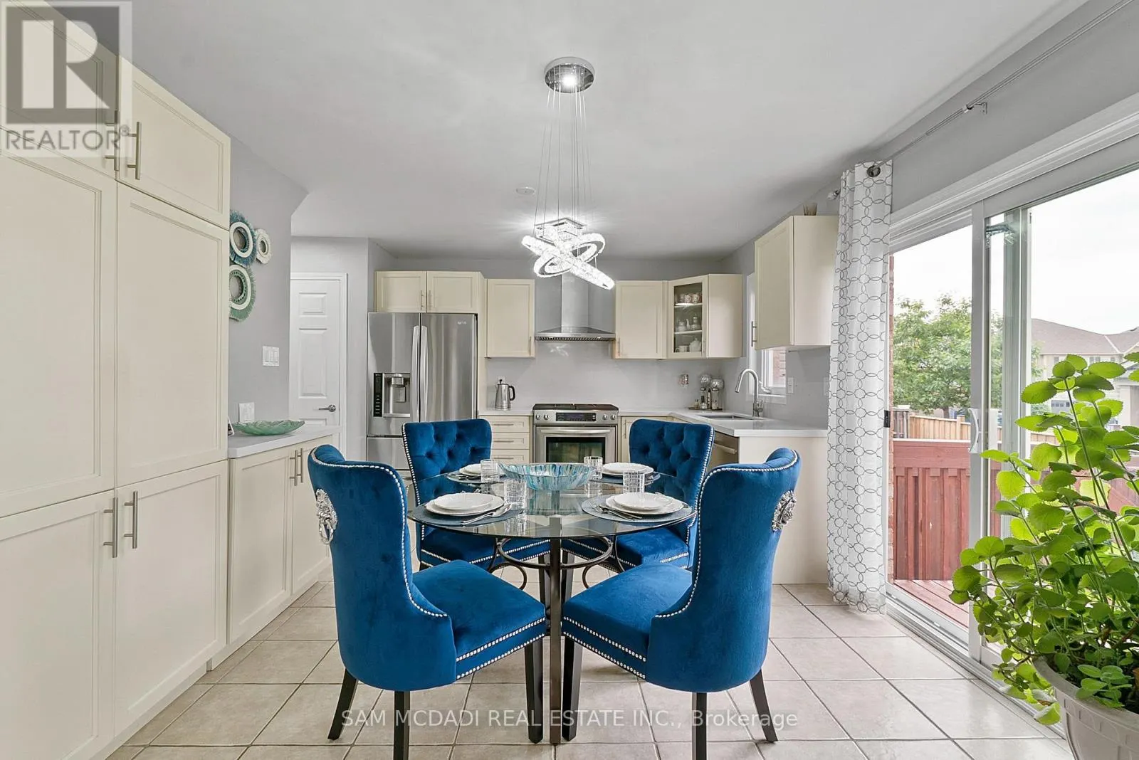 216 RUHL DRIVE