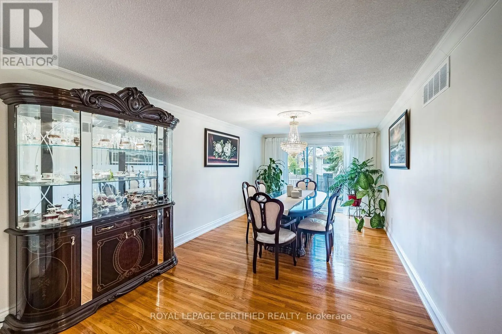 1622 WAVELL CRESCENT
