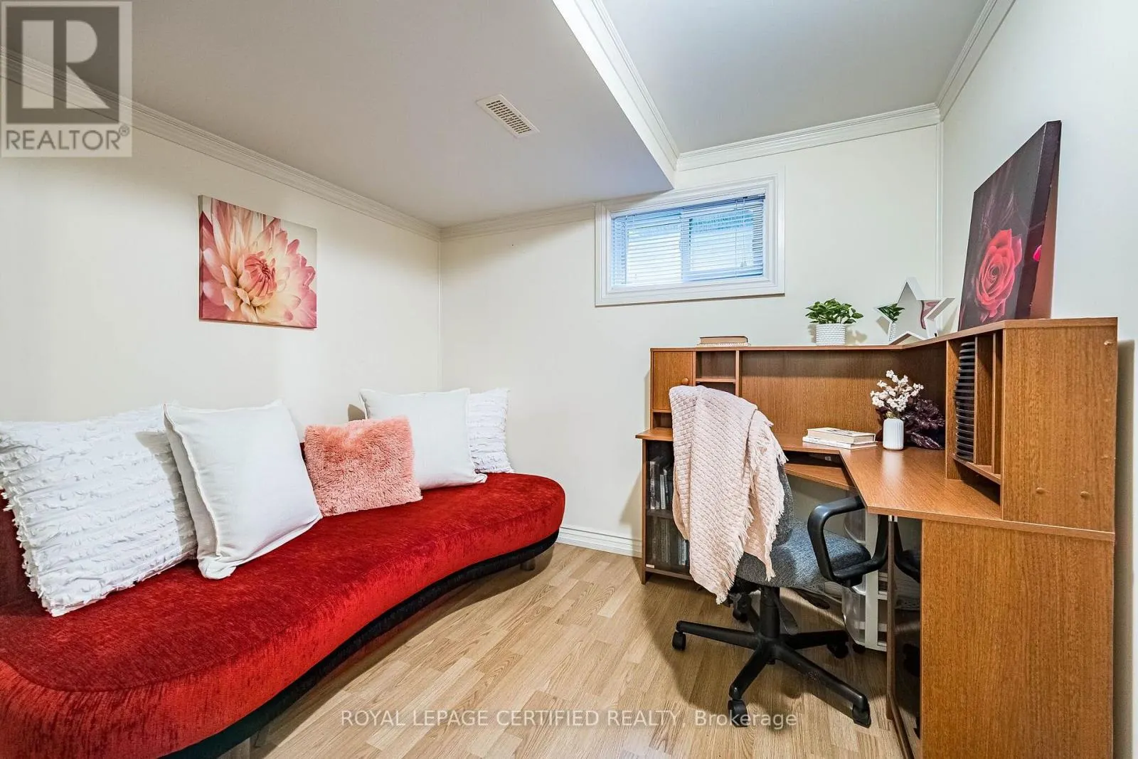 1622 WAVELL CRESCENT