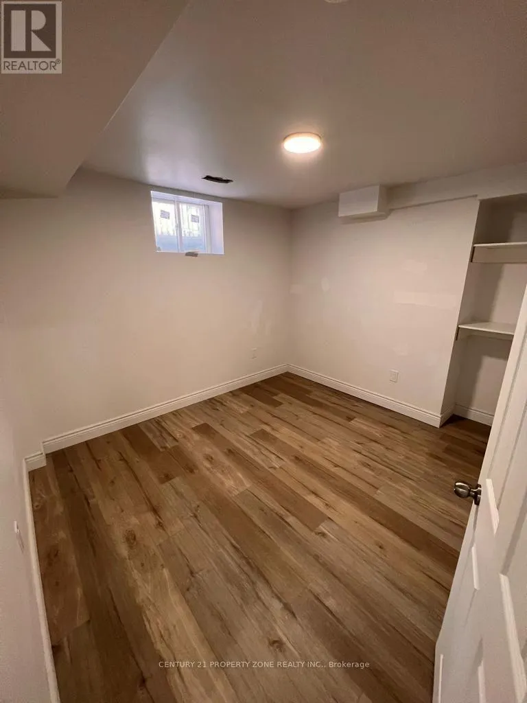 308 QUEEN MARY DRIVE