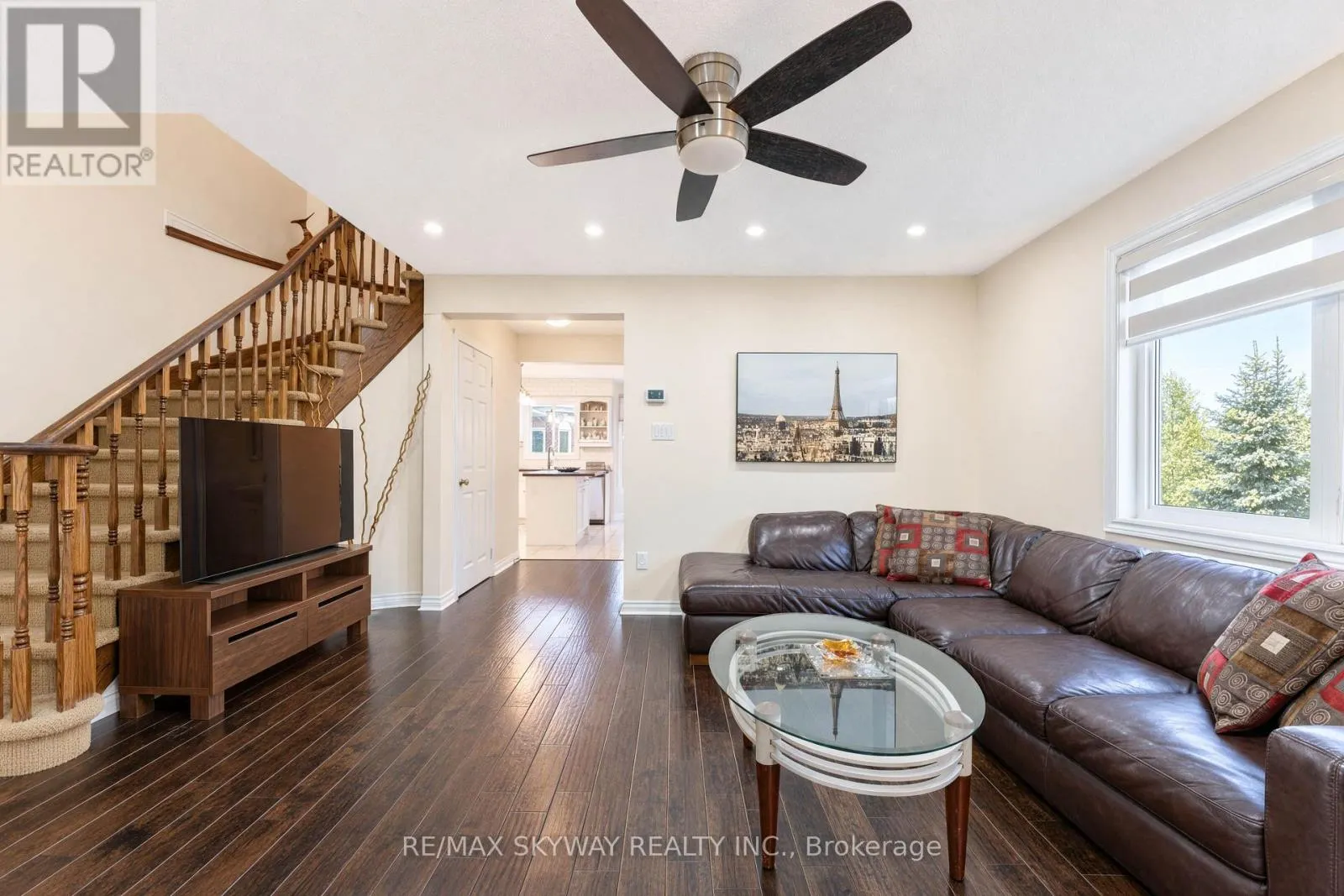 2040 LUMBERMAN LANE